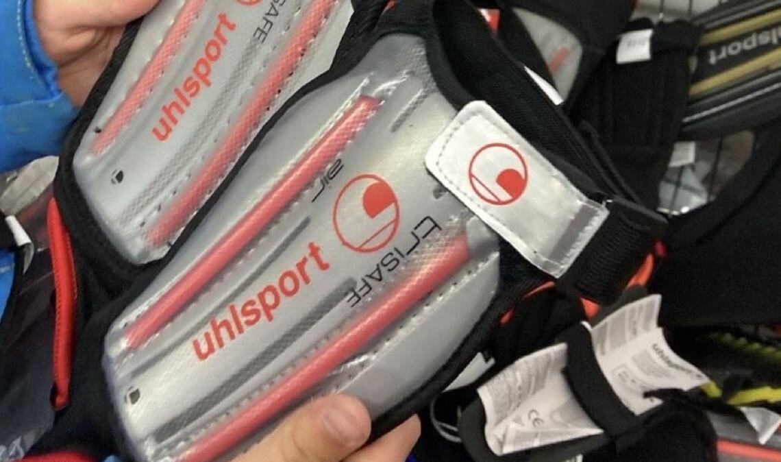Scheinbeinschoner für Kinder von uhlsport.