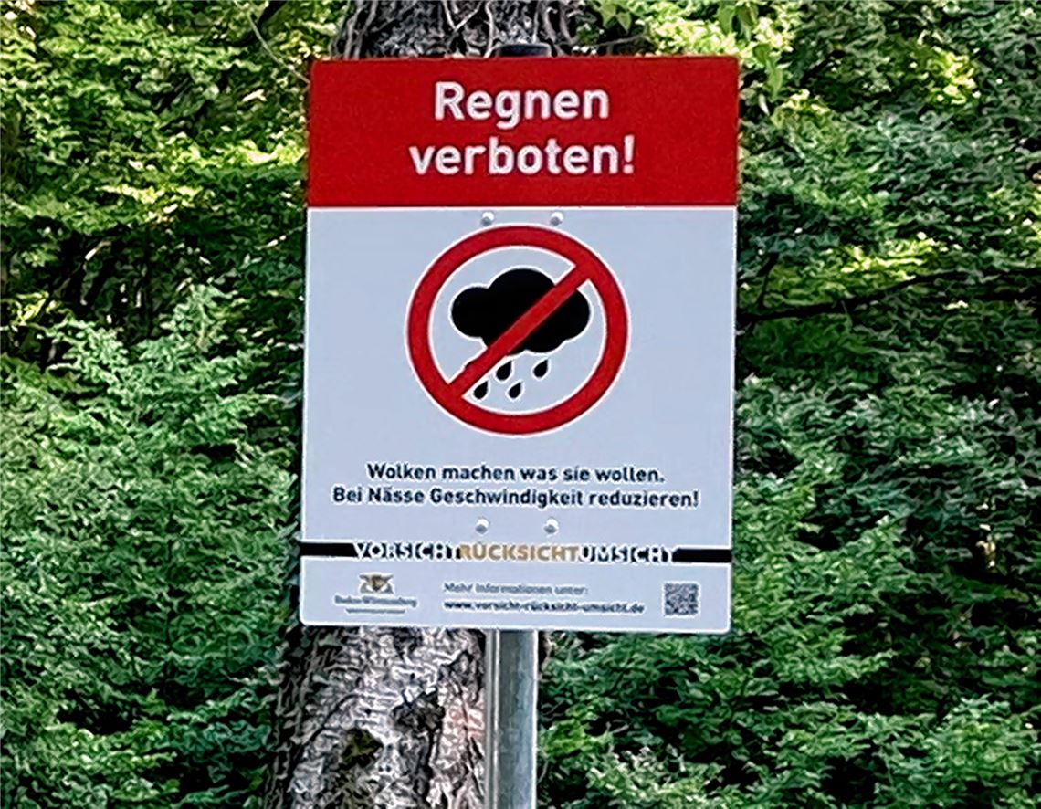 Schilder wie dieses in Ellmendingen sollen Verkehrsteilnehmer sensibilisieren.privat