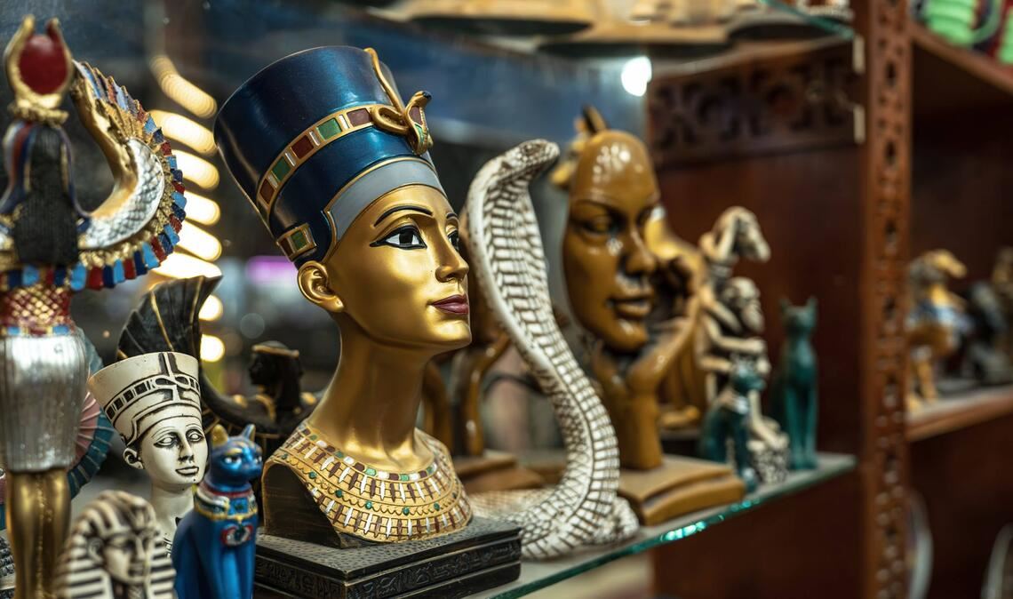 Schlangen-Souvenirs aus Ägypten.