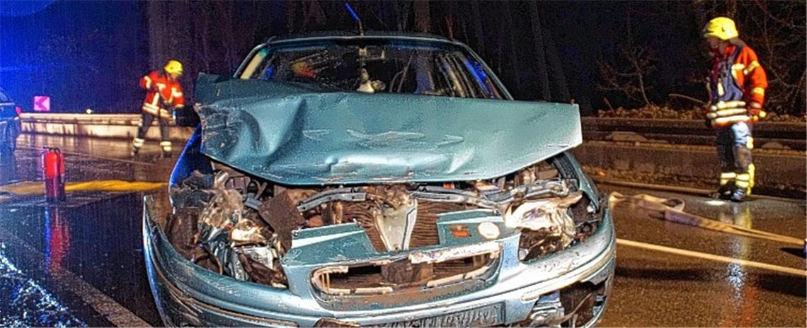 Schleuderpartie im Regen