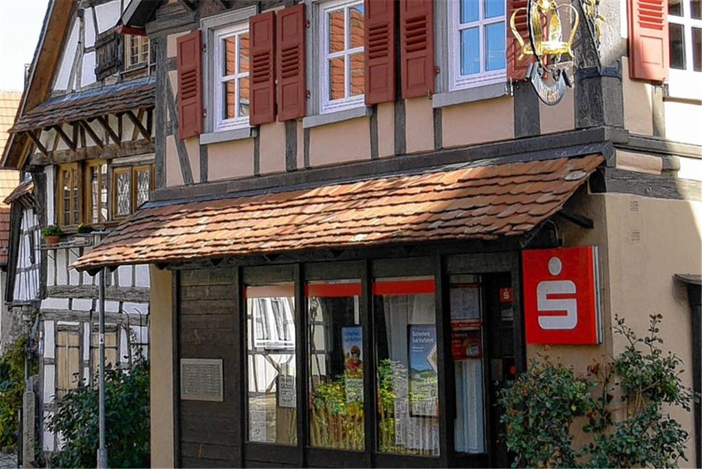Schließt im April 2013: die Sparkassen-Geschäftsstelle in Diefenbach.