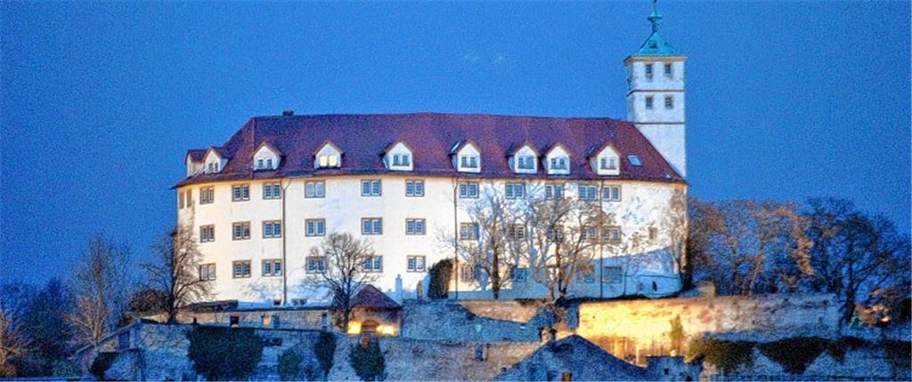 Schloss Kaltenstein in Vaihingen, Sitz des Christlichen Jugenddorfs CJD. Die Frage ist nur: Wie lange noch?