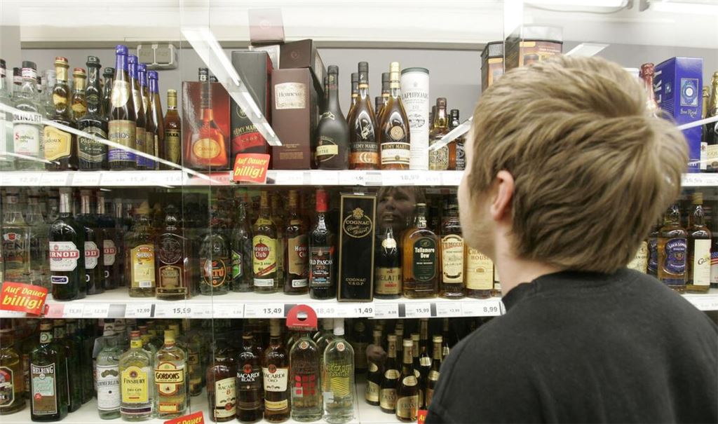 Schnaps raus aus den Supermarktregalen: Das fordert der Marburger Bund (Symbolfoto).