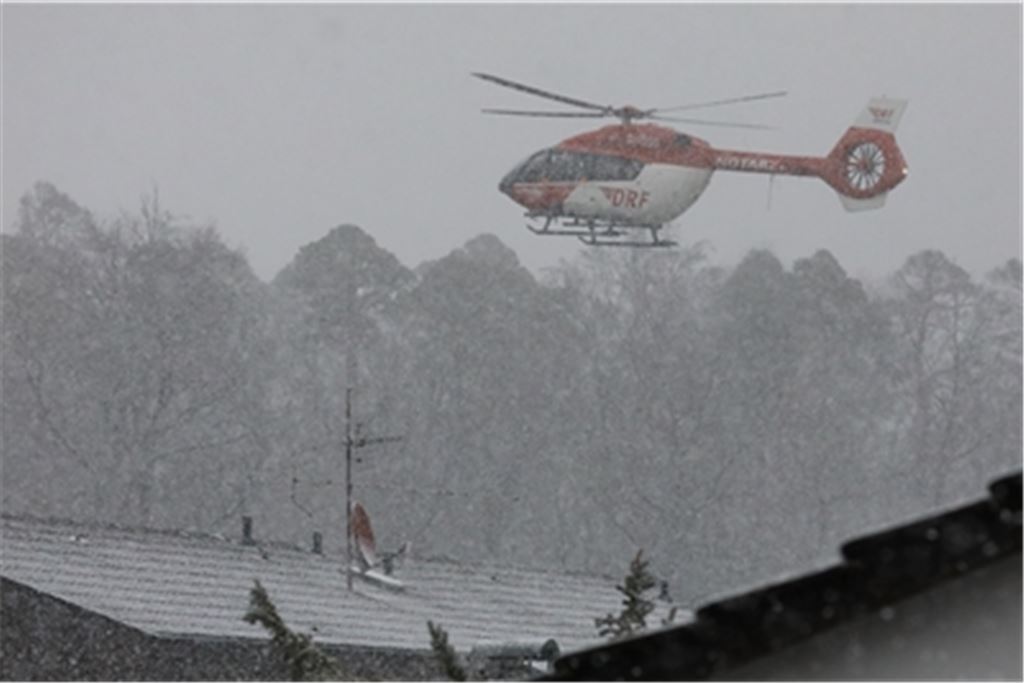 Schneefall behindert die Sicht. Foto: Hill