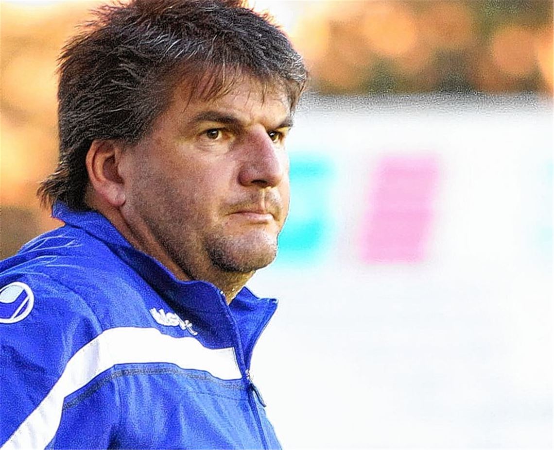 Schnell den Ball erobern, schnell den Abschluss suchen: Jochen Heim braucht für seine bevorzugte Spielweise körperlich fitte Spieler.