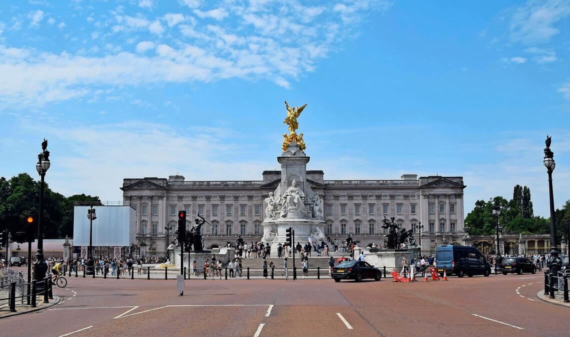Schön im Buckingham-Palast? Nein, findet nicht nur der König.