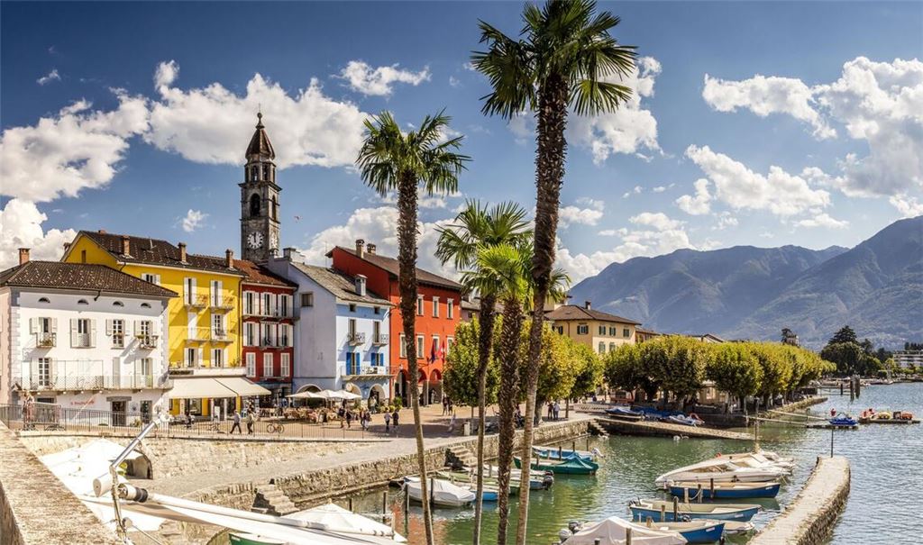 Schöner geht kaum: die Uferpromenade von Ascona.