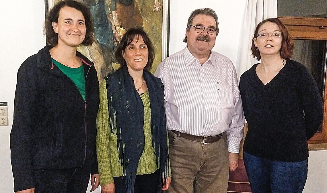 Schriftführerin Bettina Knoblauch (v.li.), Kassenverwalterin Katja Frasch, Vorsitzender Peter Heinke und seine neue Stellvertreterin Anja Kessel. Foto: privat