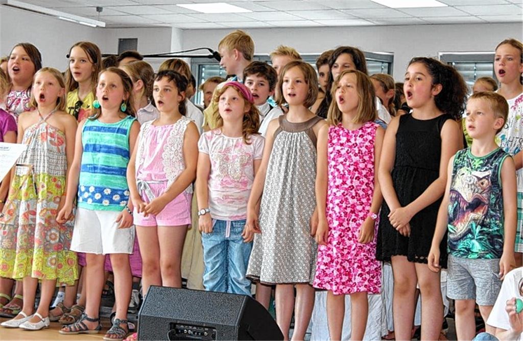 Schüler der Klassen 5 singen in ihrem Musical von der Veränderung des Zachäus.