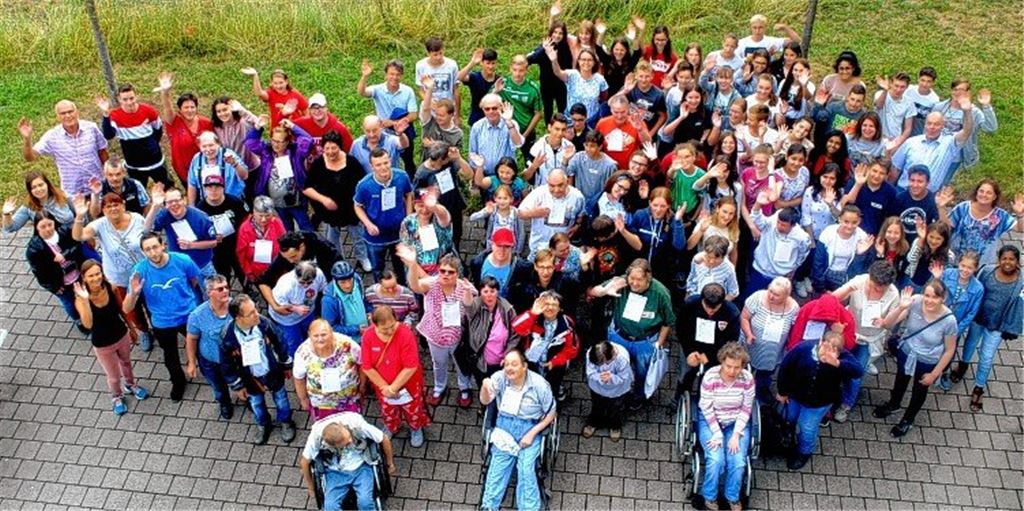 Schüler lernen Inklusion