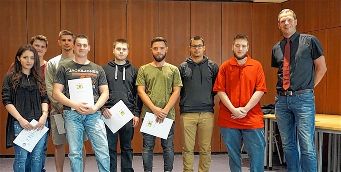 „Schultasche noch nicht einmotten“