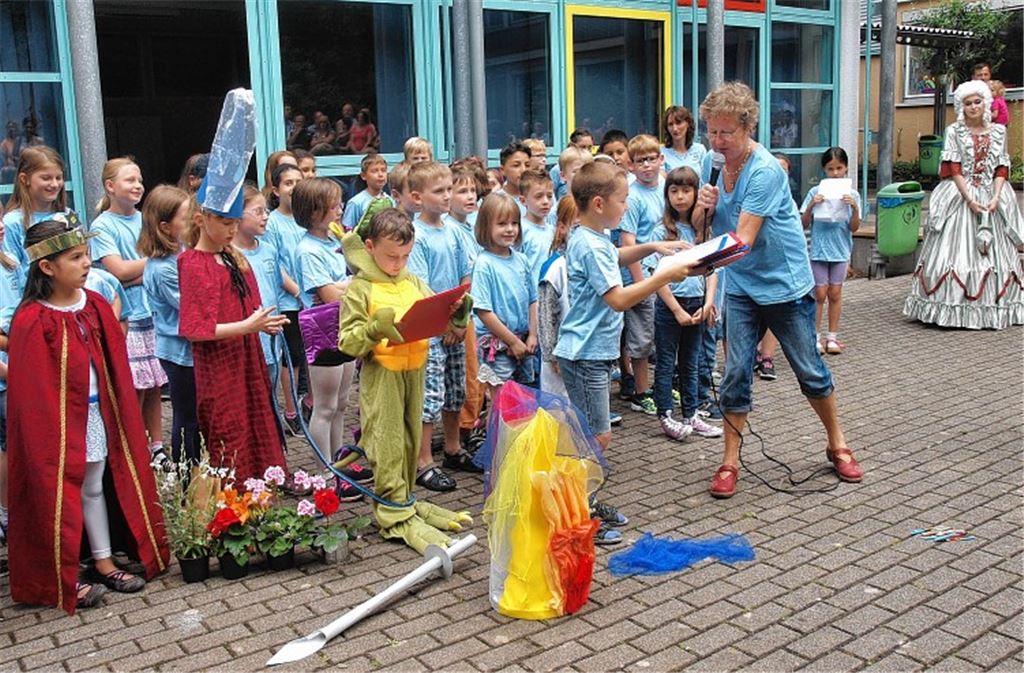 Schule geht auf Zeitreise