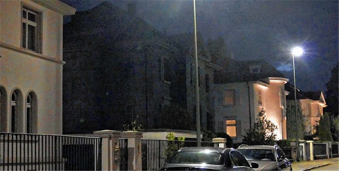 Schwarzmaler vor Gericht