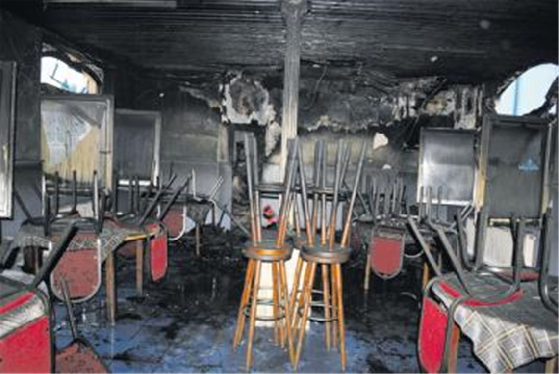 Schwer in Mitleidenschaft gezogen: der Innenraum des Gasthauses. Foto: Myroshnichenko
