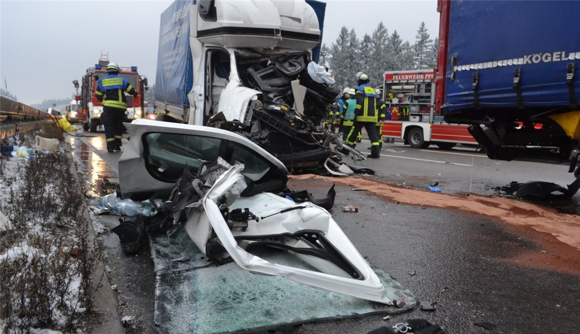 myro Unfall A8 Friolzheim - Pf Süd (2)