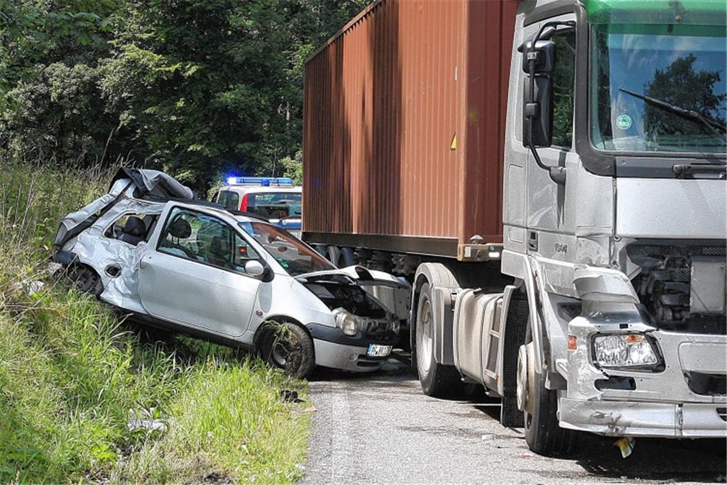 Schwerer Unfall bei Pforzheim.