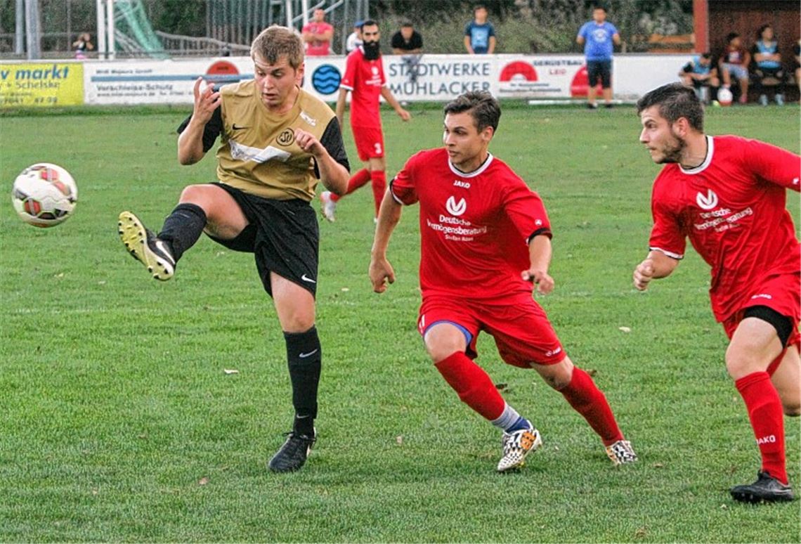 Sportfreunde Mühlacker zittern sich zu drei Punkten Sportfreunde Mühlacker zittern sich zu drei Punkten