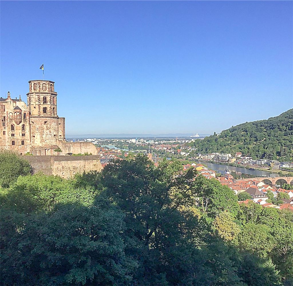 Sehenswert: das Heidelberger Schloss und die Bergfeste Dilsberg. Fotos: privat
