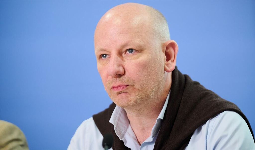 Seit 2002 untersucht die Leipziger Autoritarismus-Studie, auch als Mitte-Studie bekannt, alle zwei Jahre autoritäre und rechtsextreme Einstellungen in der Gesellschaft. (Archivbild)