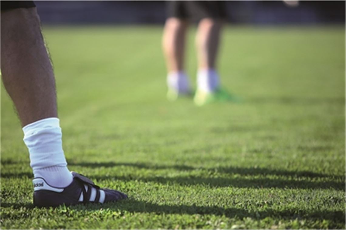 Seit Mittwoch dürfen wieder alle auf dem Platz dabei sein – allerdings brauchen Menschen, die nicht gegen das Coronavirus immunisiert sind, einen negativen Test. Archivfoto: Huber