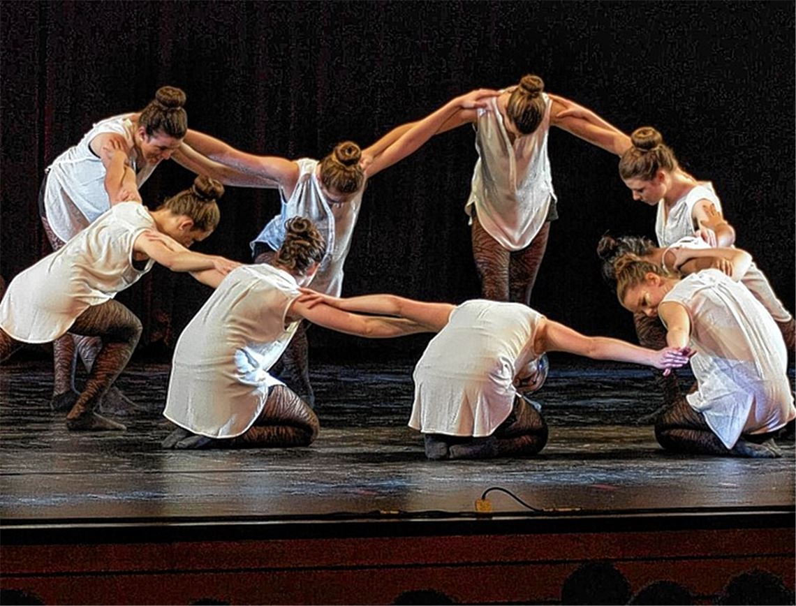 Show aus Fitness, Tanz und Turnen