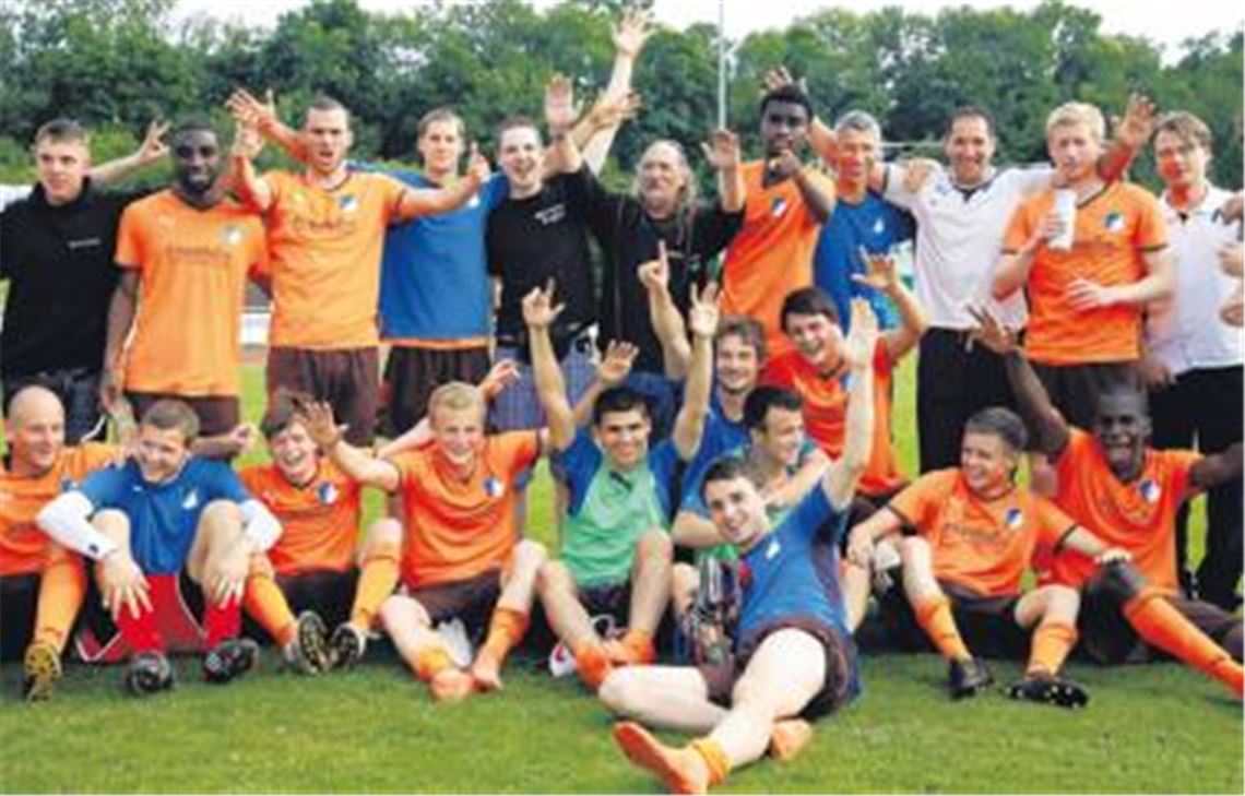 Seit Oktober ungeschlagen: Das Perspektivteam der TSG 1899 Hoffenheim hat jüngst den Titel in der Oberliga Baden-Württemberg gefeiert und will nun die Regionalliga Süd aufmischen.
Foto: Baumann