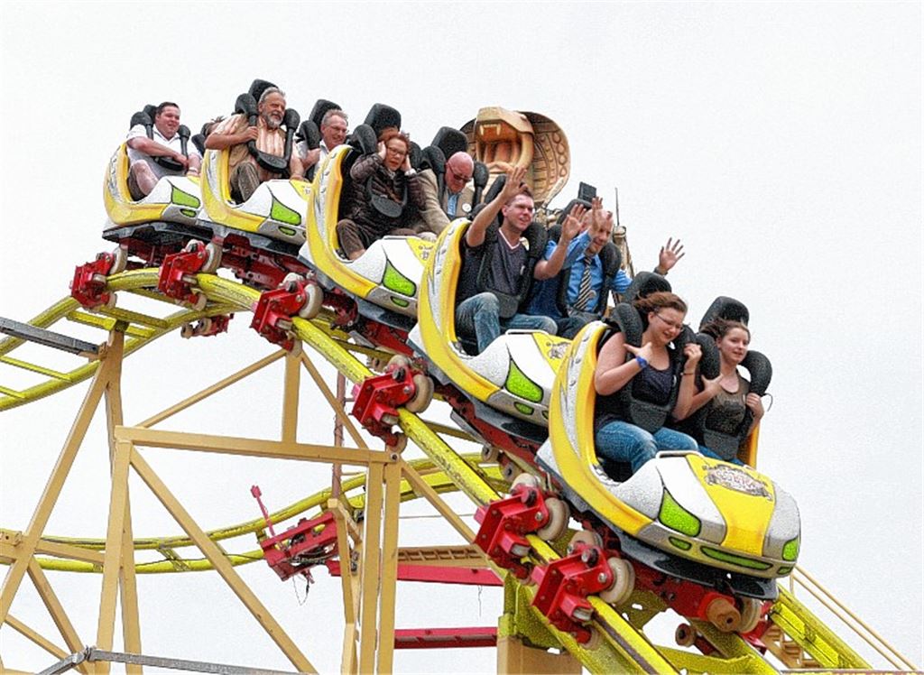 Seit gestern hat die Pforzheimer Mess wieder ihre Pforten geöffnet. 70 Schausteller sind auf dem Messplatz vertreten.