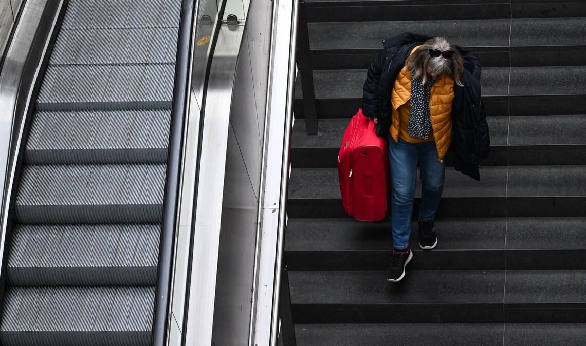Seit rund vier Wochen stehen viele Rolltreppen am Berliner Hauptbahnhof und anderen deutschen Bahnhöfen still. (Archivbild)