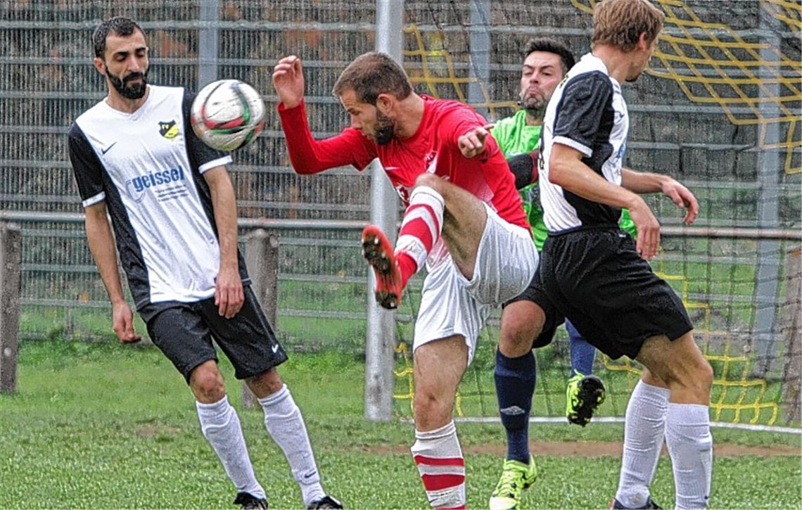 Lienzingen Sieger in einem 0:0-Spiel Lienzingen Sieger in einem 0:0-Spiel