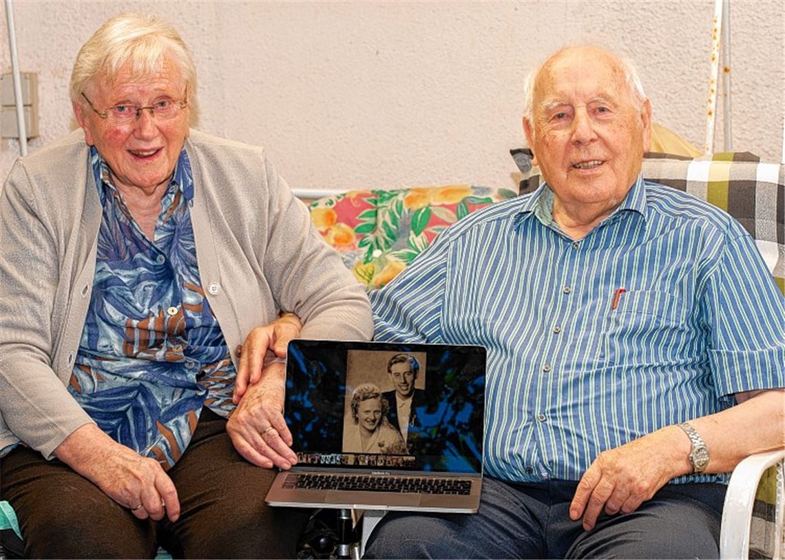 Seltenes Jubiläum: Hanni und Kurt Schäfer.Fotomoment