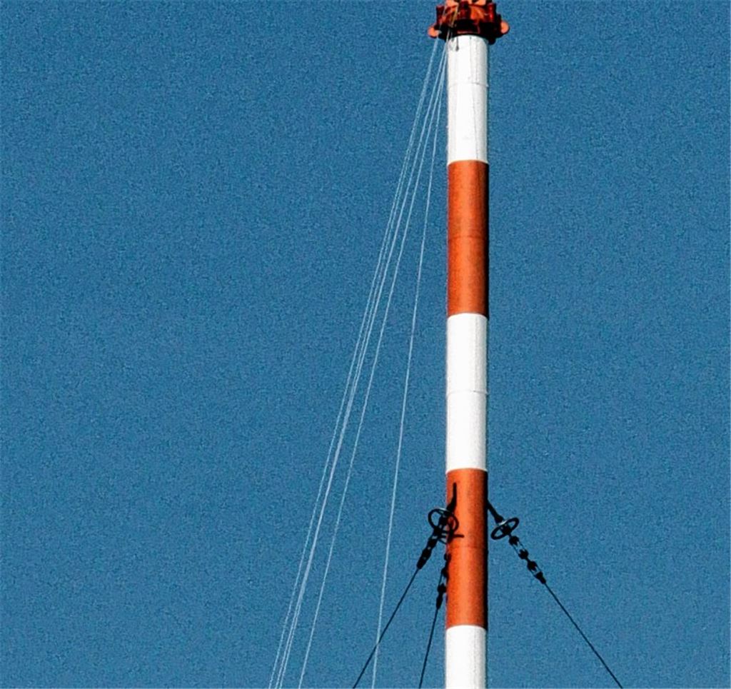 SWR arbeitet am Sendemast