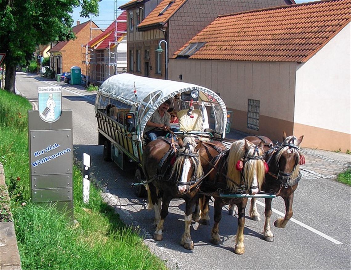 Senioren auf gemeinsamer Fahrt.