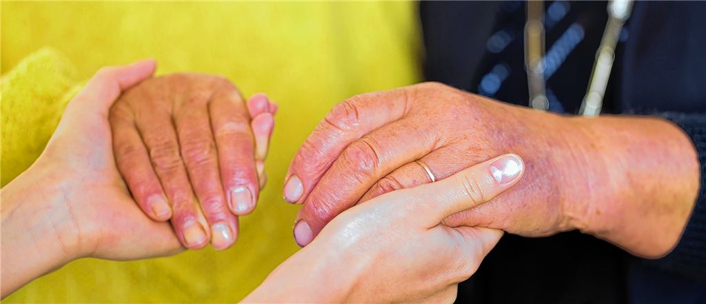 Senioren brauchen Hilfe: Die beiden Pflegestützpunkte im Enzkreis bemühen sich, eine bedarfsgerechte Versorgung sicherzustellen. Archivfoto: Fotolia