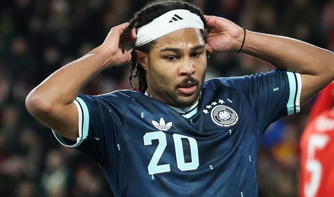 Serge Gnabry: Der Offensivmann kam nach 80 Minuten in die Partie, keine Bewertung&nbsp;– obwohl er mit einem schlimmen Ballverlust das 1:1 in der Nachspielzeit einleitete.