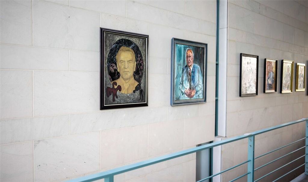 Sieben Kanzlerpirträts hängen bereits in der Regierungszentrale. (Archivbild)