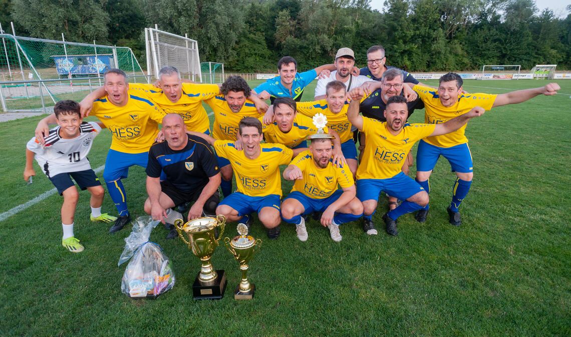 Sieger des AH-Turniers: der TSV Phönix Lomersheim.
