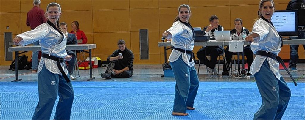 Siegreiches Synchron-Team: Alicia Klingel, Mona Dobler und Katharina Marx. Foto: privat