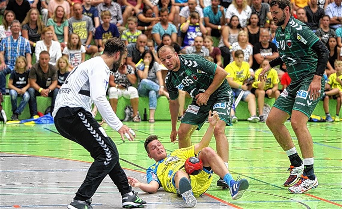 Füchse Berlin füllen die Bertha-Benz-Halle