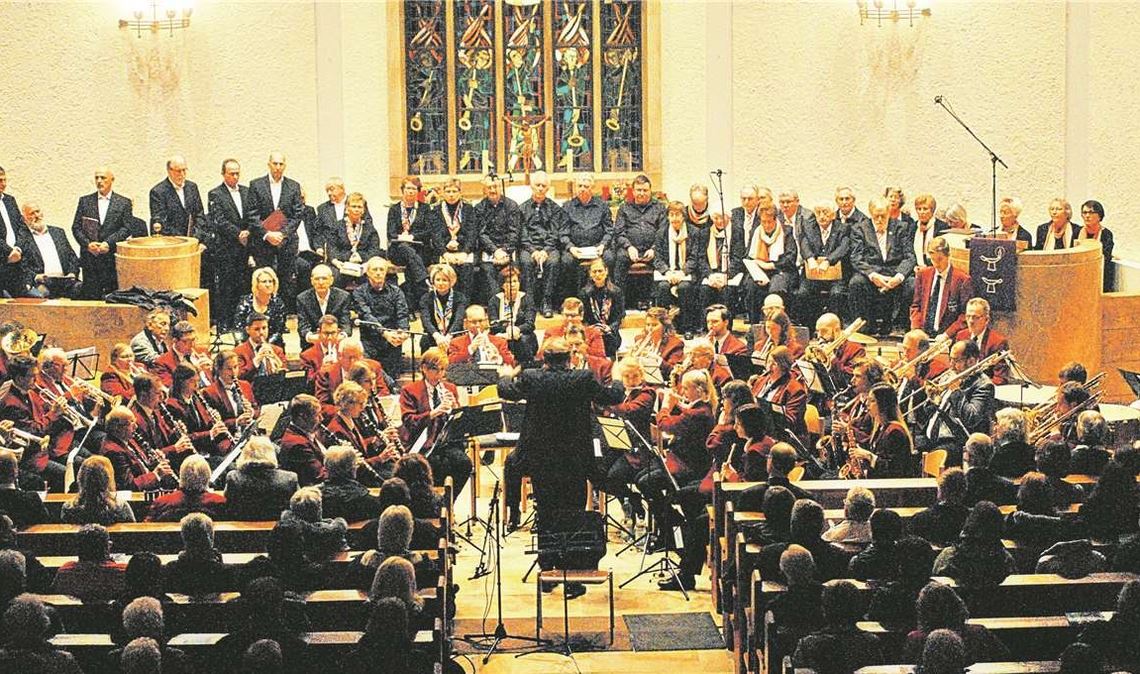 „Sing mit“ in der Pauluskirche war bei den bisherigen Auflagen des Formats ein Publikumsmagnet und hat für voll besetzte Kirchenbänke gesorgt. Archivfoto: Stahlfeld