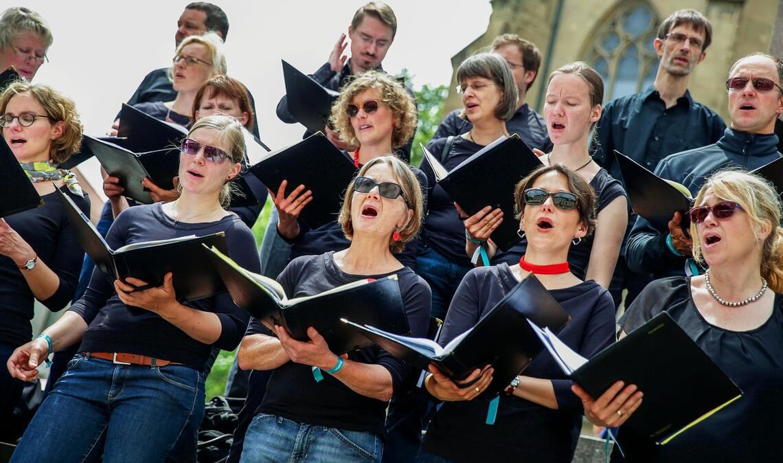 Singen in der Gemeinschaft macht Spaß – hier beim Deutschen  Chorfest in Stuttgart