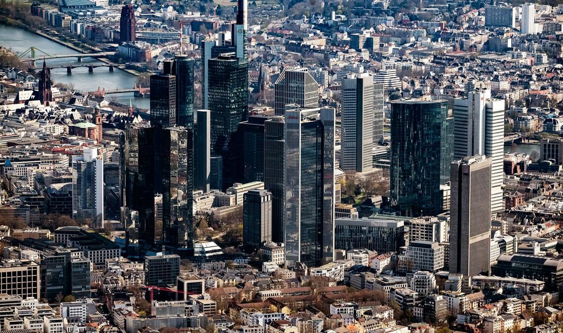 Skyline in Frankfurt: Cum-Cum-Deals waren bei Banken weit verbreitet. (Archivbild)