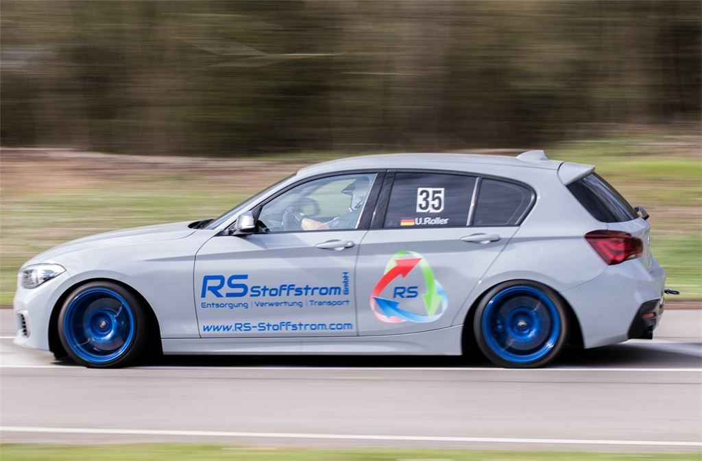 Slalom-Fahrer Udo Roller mit seinem RS-BMW M140 i xDrive auf der Strecke. Foto: privat