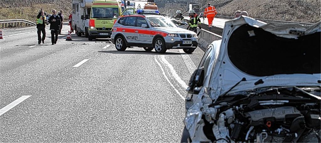 Smart-Fahrer in Lebensgefahr