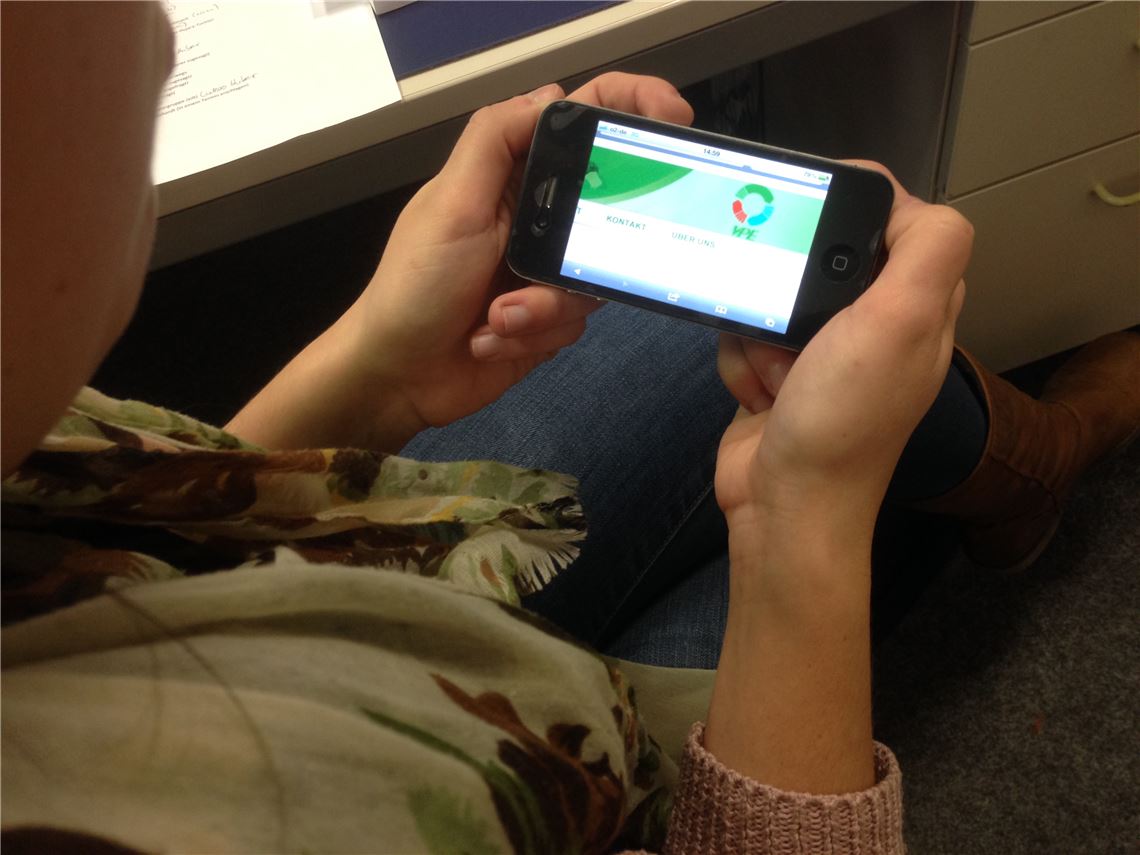 Smartphone wird zum Zug-Ticket (Foto: Deeg)