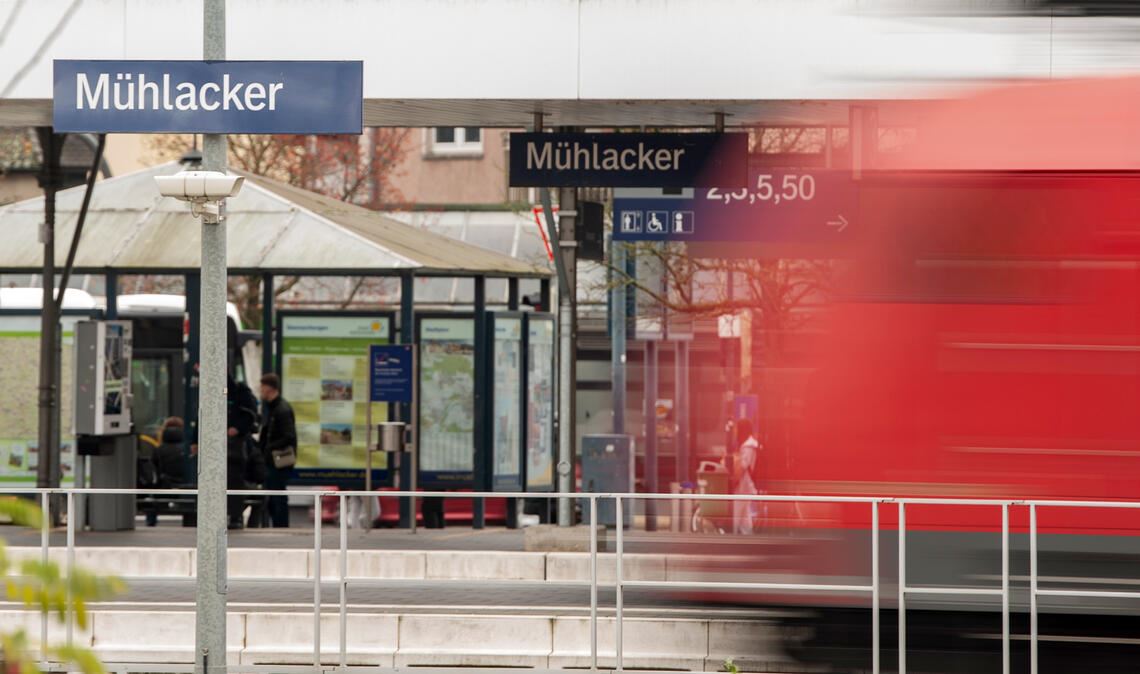 So hätte die Kaiserin Elisabeth den Bahnhof heutzutage bei einem Zwischenstopp erlebt. Foto: Fotomoment