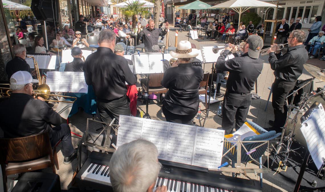 So schön kann es in der Fußgängerzone in Mühlacker sein. Foto: Fotomoment