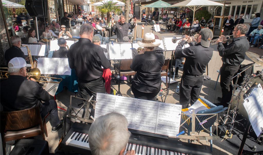 So schön kann es in der Fußgängerzone in Mühlacker sein. Foto: Fotomoment