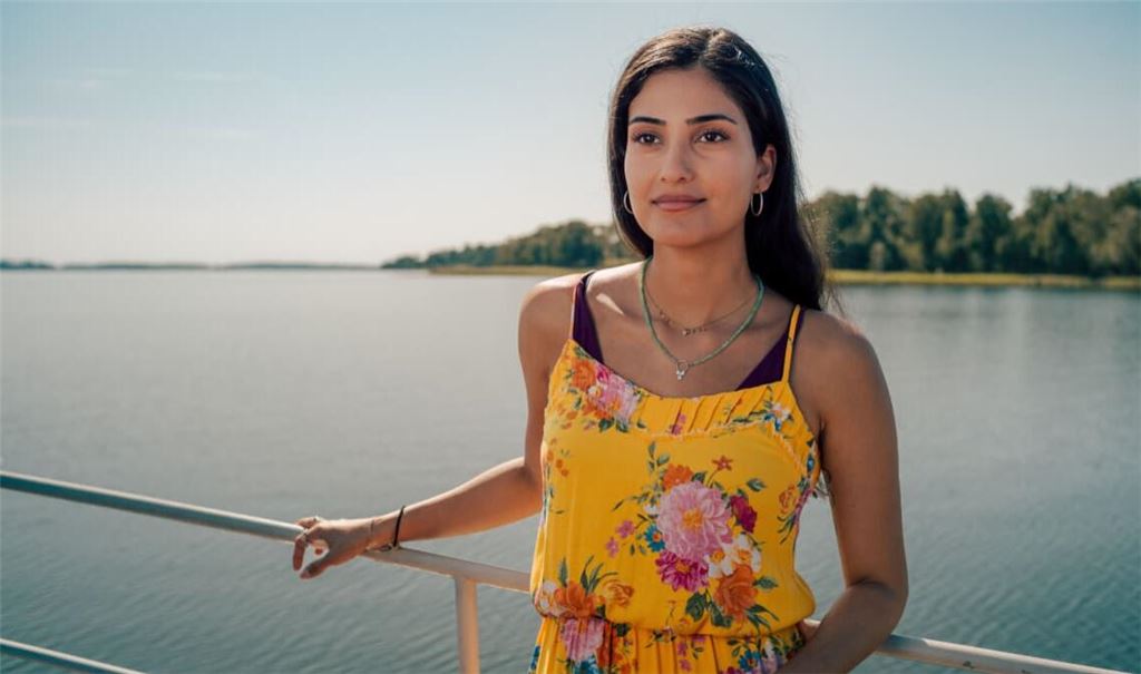 Sofia (Sogol Faghani) kehrt ein letztes Mal in die Heimat zurück, bevor sie in der Fremde einen völligen Neuanfang wagen will.