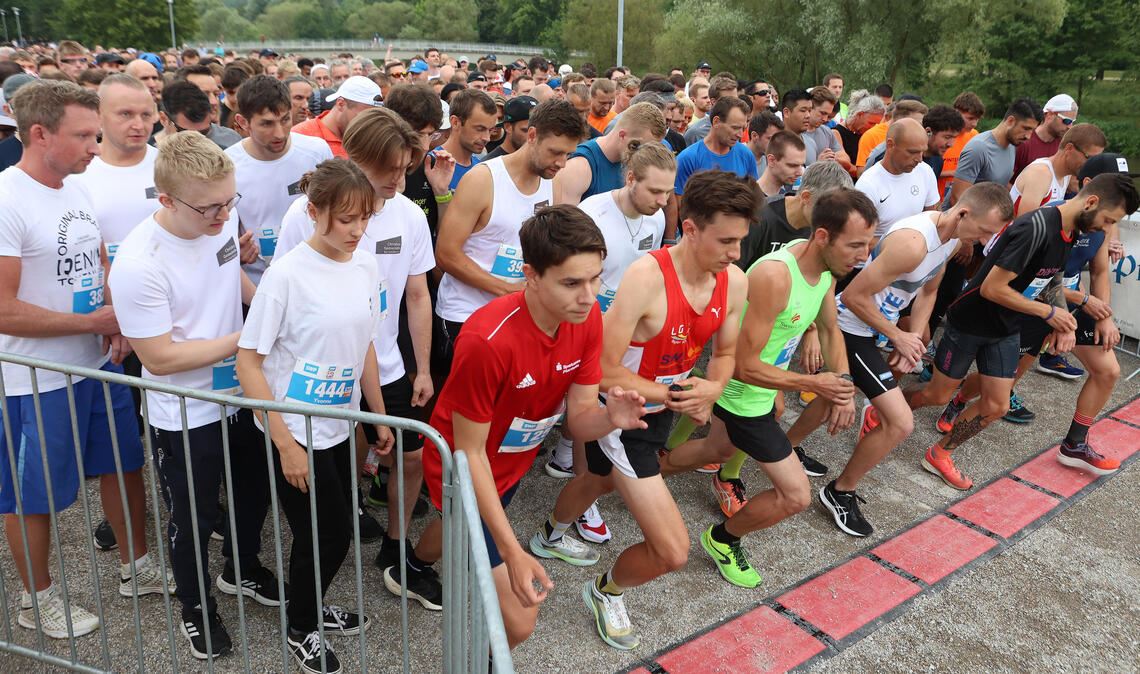 Solch ein Bild wird es diesen Freitag nicht geben. Der CityLauf ist abgesagt. Foto: Archiv