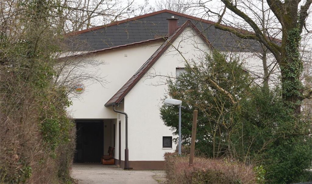 Soll Freizeitstätte für Jugendliche werden: das Naturfreundehaus in Enzberg. Foto: Roller